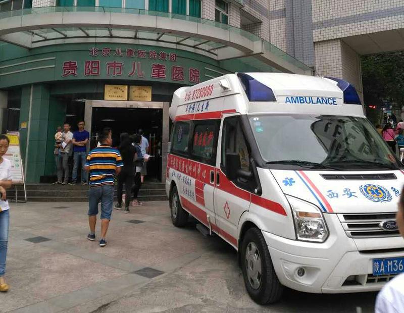 蒲城县救护车转院